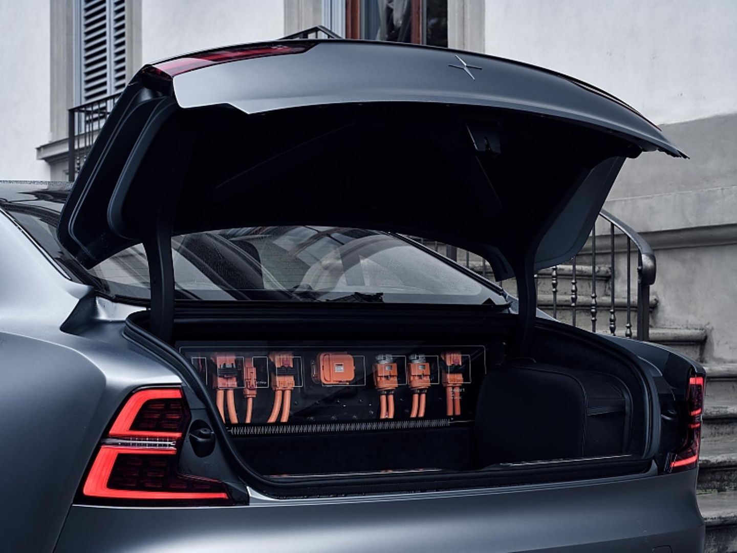 Der Laderaum des Polestar 1 fasst gerade mal 126 Liter