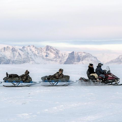 Das Kinderheim von Uummannaq macht eine Schlittentour