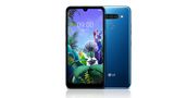 LG Q60  Tripple-Kamera, fast randloses Display und eine tolle Verarbeitung - das LG Q60 wirkt auf den ersten Blick wie ein teureres Modell. Leider können Kamera und Leistung nicht ganz mithalten. Dank langer Akkulaufzeit ist es für den Preis ab 140 Euro trotzdem sehr attraktiv.