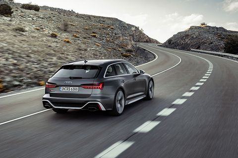 Wenn freigeschaltet, erreicht der Audi RS 6 Avant eine Spitzengeschwindigkeit von 305 km/h