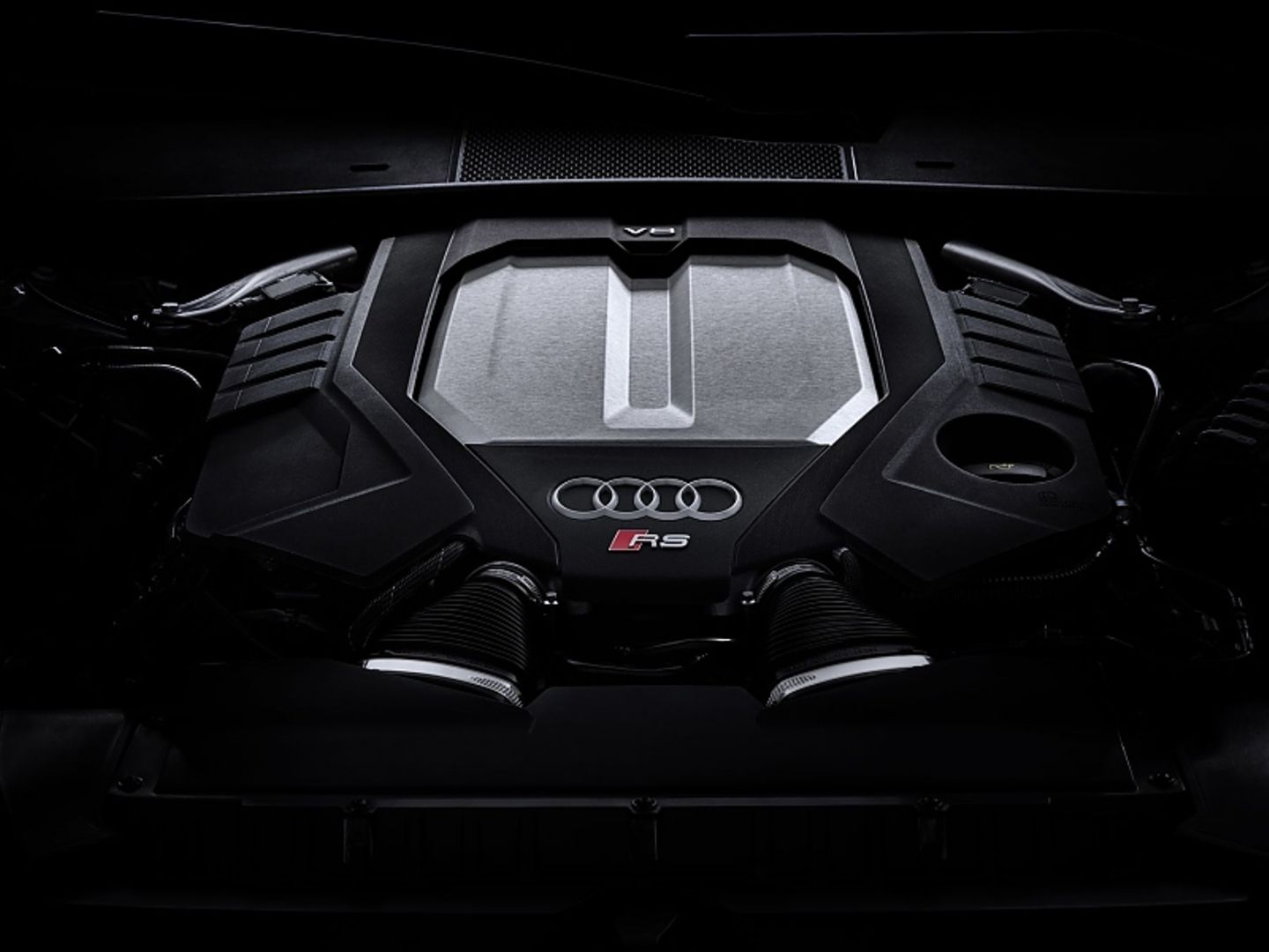 Der Audi RS 6 Avant hat 441 kW / 600 PS