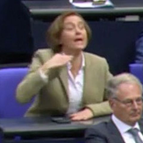 Beatrix von Storch(AfD) im Streit um die sogenannte Kopf-ab-Geste mit Johannes Kahrs (SPD)