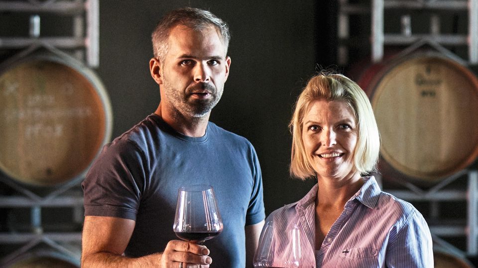 Deutschlands schönste Weingebiete: Christian und Maja Peth wollen einen Wein ganz nach ihren Vorstellungen machen Christian und Maja Peth wollen einen Wein ganz nach ihren Vorstellungen machen