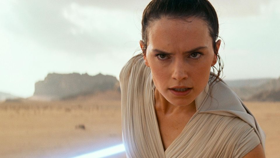 Ein Pressefoto aus dem Film "Der Aufstieg Skywalkers"