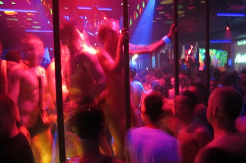 Gäste im KitKat Club