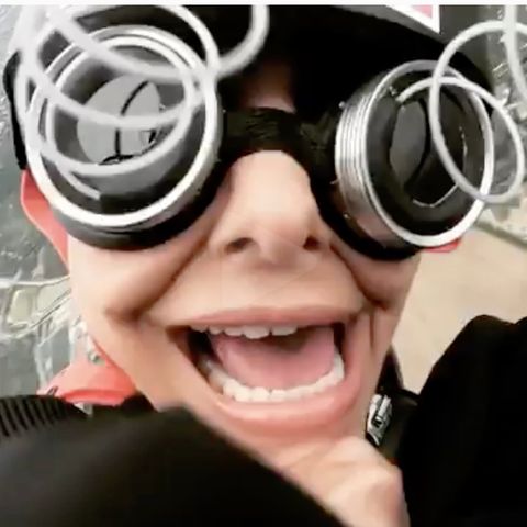 Sophia Thomalla lässt sich aus dem Helikopter schmeißen