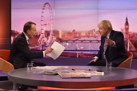 Boris Johnson (r.), britischer Premierminister, in der BBC-Talkshow mit Andrew Marr