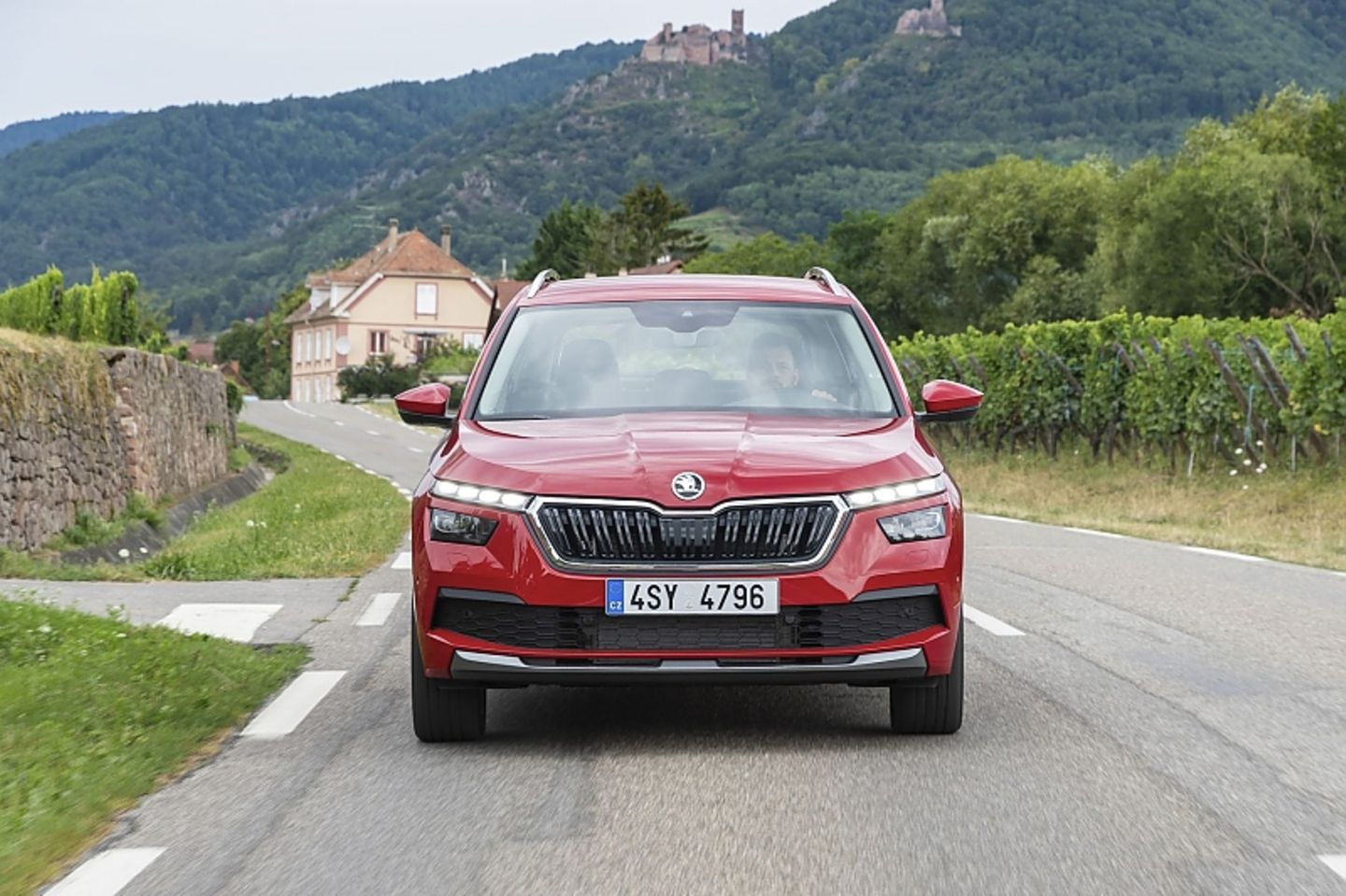 Mit dem Siebengang-Doppelkupplungsgetriebe ist der Skoda Kamiq 1.5 TSI bis zu 212 km/h schnell