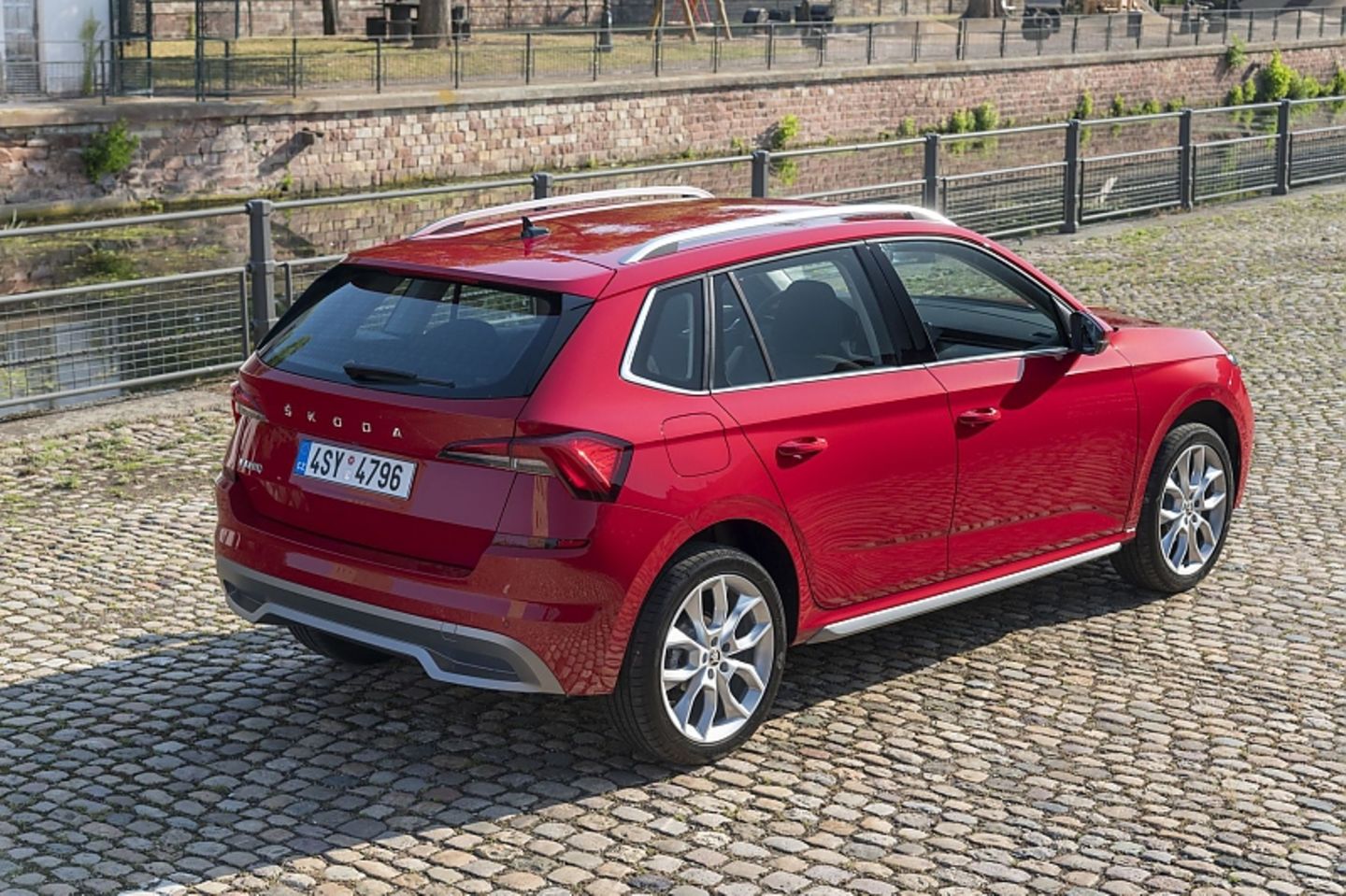Nach 8,4 Sekunden erreicht der Skoda Kamiq 1.5 TSI die 100 km/h-Marke