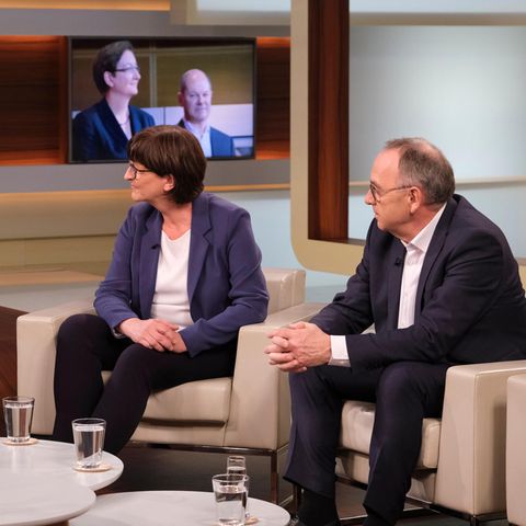 Anne Will und Gäste