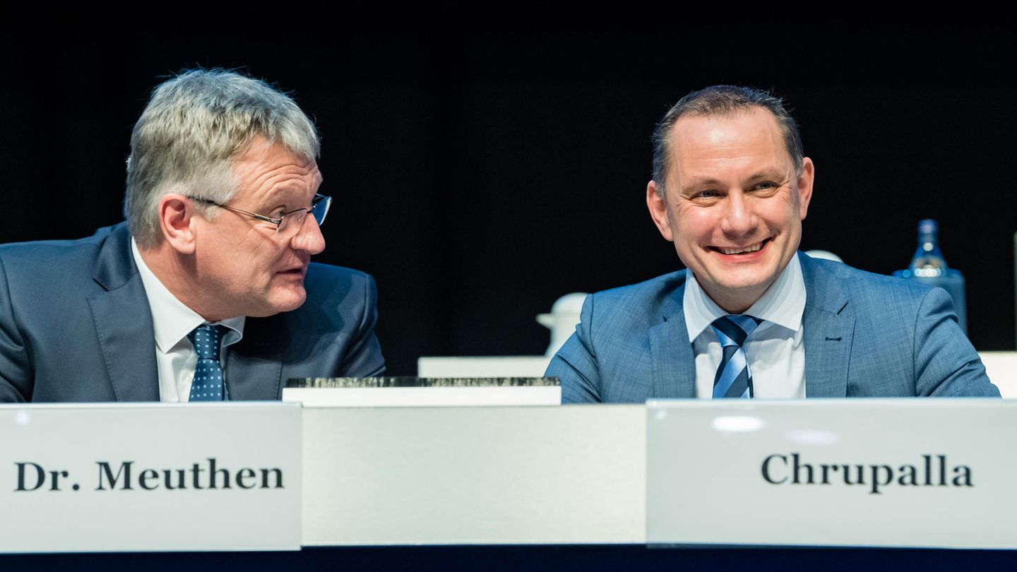 Tino Chrupalla ist zum Nachfolger von Alexander Gauland als zweiter Parteisprecher gewählt worden