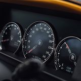 Einfach, klar und informativ: Das Kombiinstrument des Rolls-Royce Cullinan Black Badge