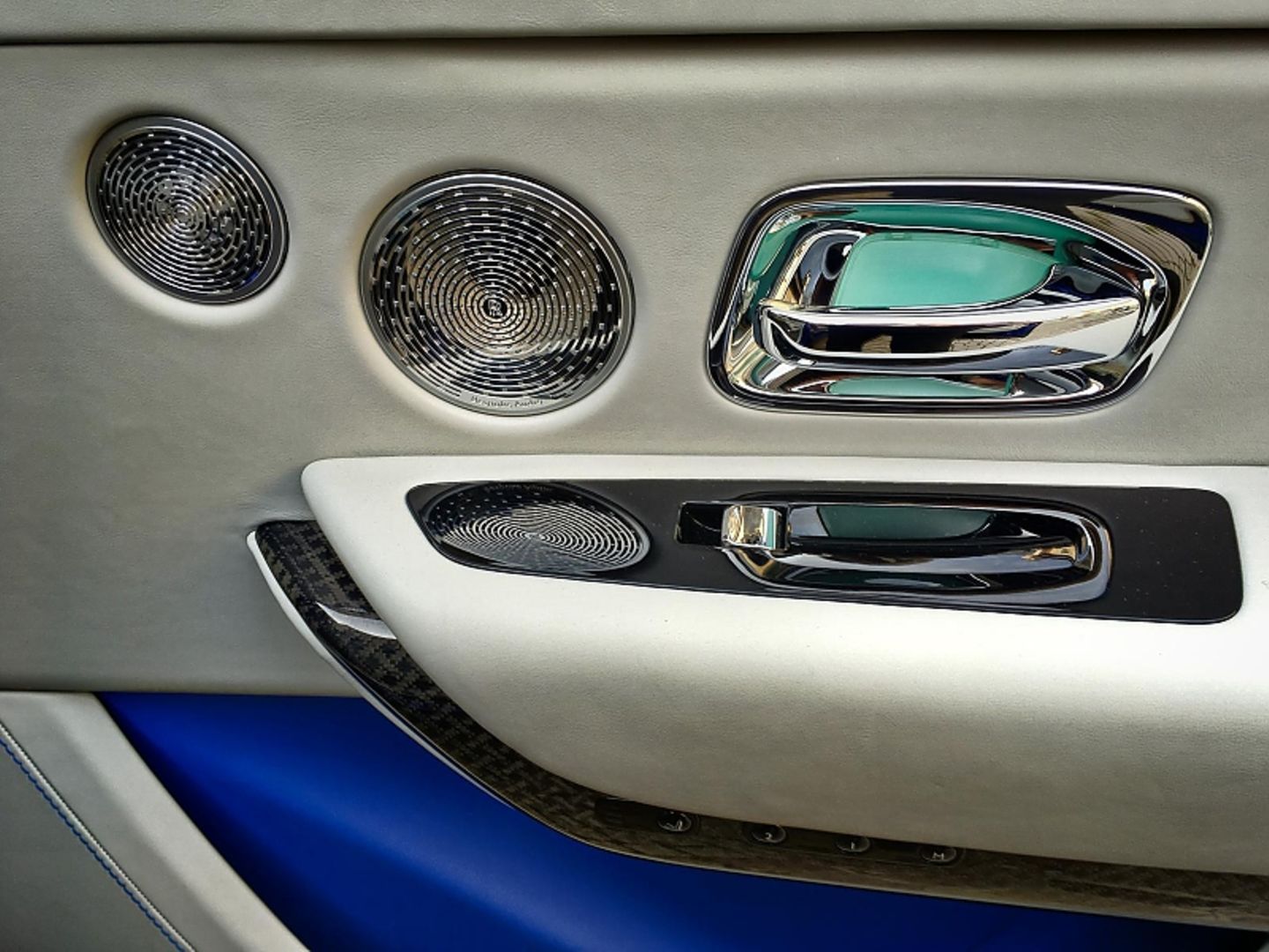 Rolls-Royce Cullinan Black Badge