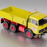 Sieger Kategorie L   Sammeln: Diverse Maßstäbe  Mercedes LPK 2232  Golden Oldies Linie 50 in 1:50, Preis: 115 Euro Presse-Information