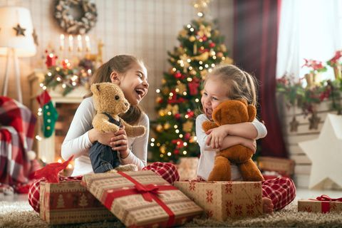 Leuchtende Kinderaugen an Weihnachten