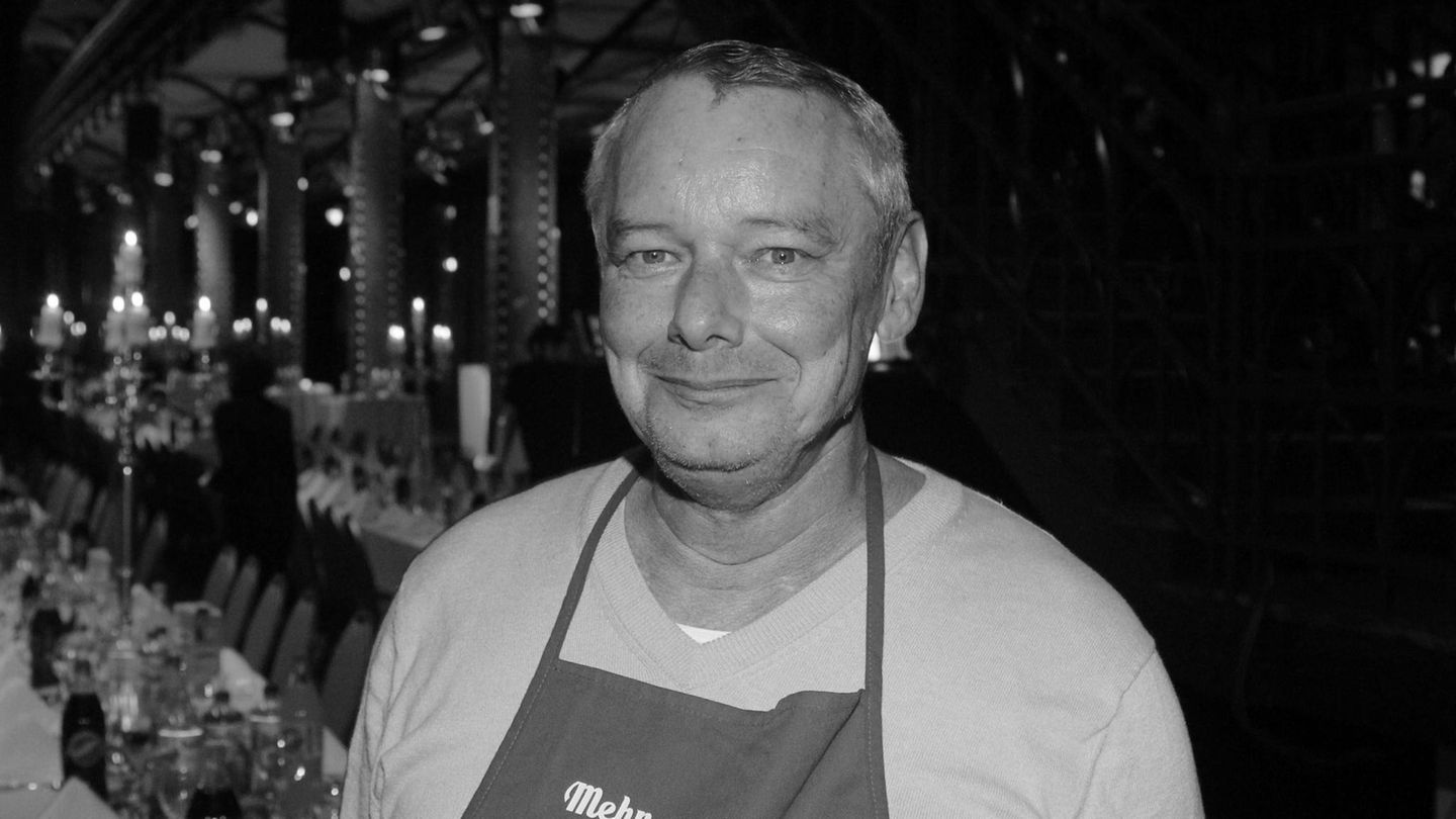 Am Dienstag half er noch Bedürftigen – Tod mit 59: Trauer um Imbisstester Harry Schulz Imbisstester Harry Schulz