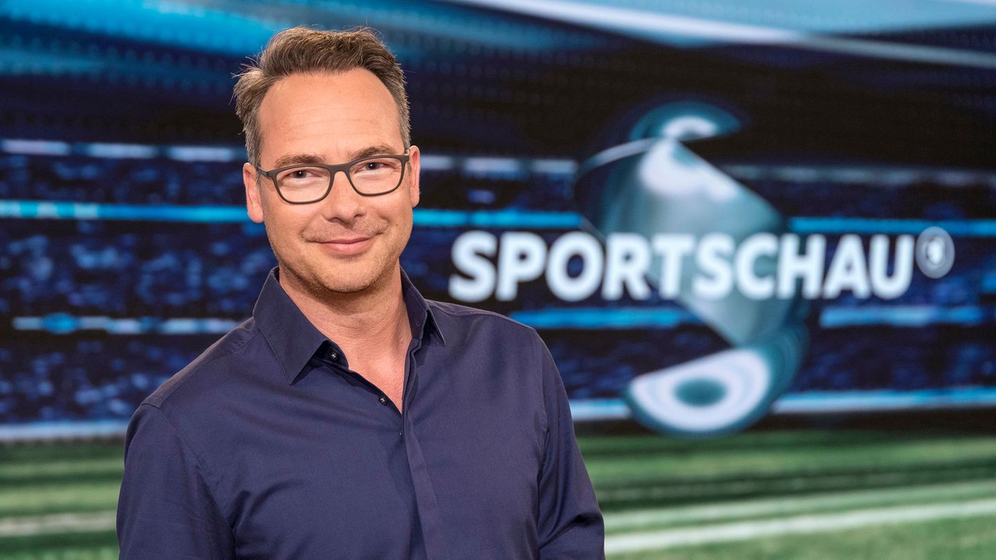 Sportschau Moderator Matthias Opdenh Vel Verr T Ausgang Des