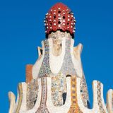 Turmspitze des Pförtnerhäuschens im Park Güell