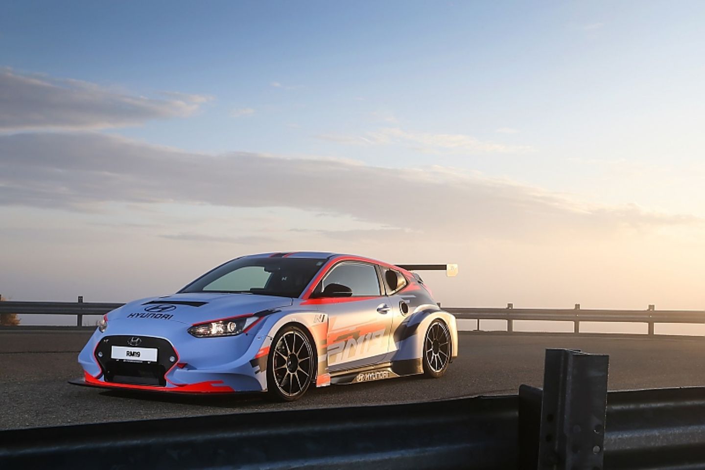 Hyundai RM19