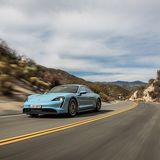 Der Porsche Taycan 4S wiegt 2.220 Kilogramm