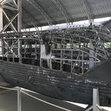 Besonderes Highligt in der Sonderausstellung: Die älteste erhaltene Gondel eines Zeppelin-Luftschiffs weltweit. Die 800 Kilogramm schwere Gondel des L 30 ist eine Leihgabe des Royal Museum of the Armed Forces and Military History in Brüssel.