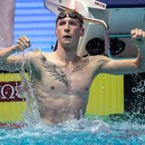 Florian Wellbrock hätte den Titel "Sportler des Jahres" auch verdient gehabt. Der Bremer schwamm in diesem Jahr über die 10.000-Meter und über die 1500 Meter jeweils zu WM-Gold. Es war eine historische Leistung. Wellbrock ist der erste Schwimmer, der bei einer Weltmeisterschaft Einzel-Gold im Freiwasser und im Becken gewann.