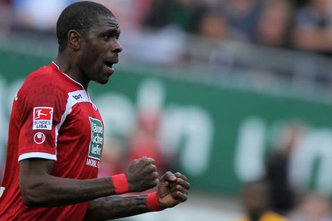Mo Idrissou