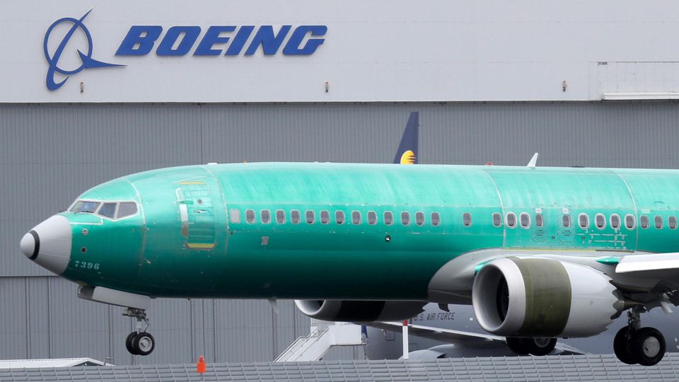 USA, Seattle: Eine Boeing 737 Max 8 landet nach einem Testflug auf dem Boeing Field