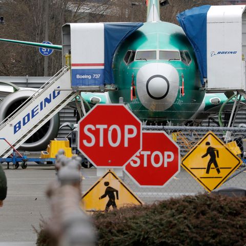 Eine Boieng 737 Max am Boden. Die Produktion wird vorbergehend ausgesetzt.
