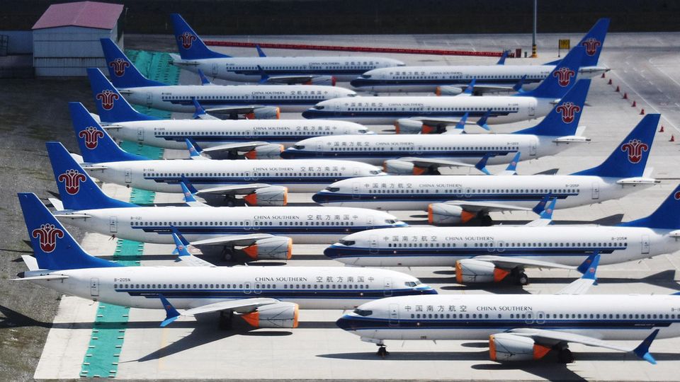 Auch China Southern gehört zu den Kunden der Boeing 737 Max, die seit März ungenutzt am Urumqi Airport stehen.