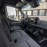 Die Sitze vorne sind bequem