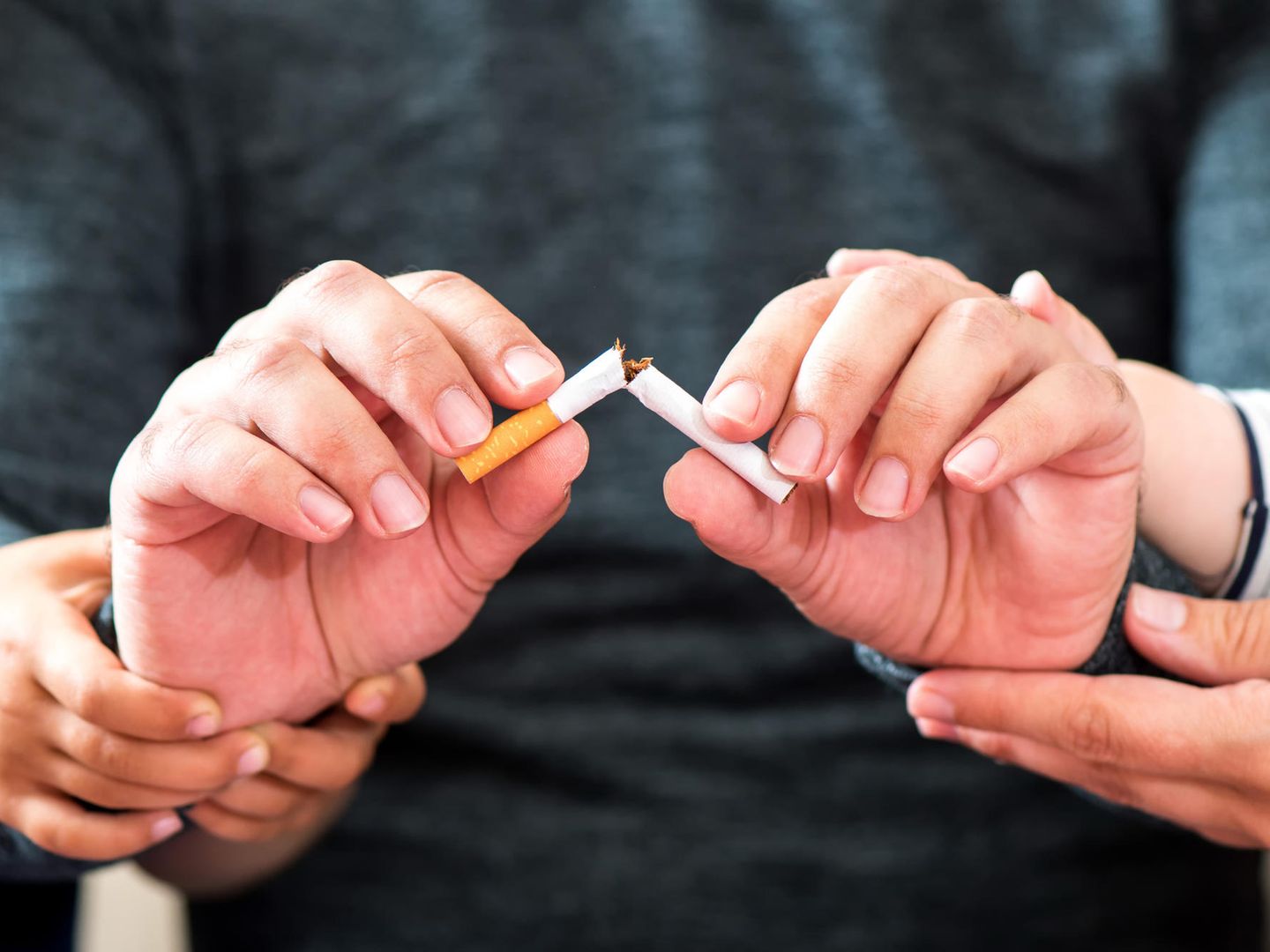 Nikotin entfernen - Hausmittel & Tipps
