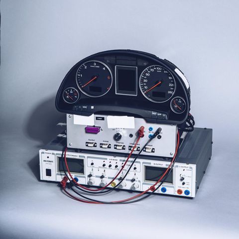 Auto-Elektronik