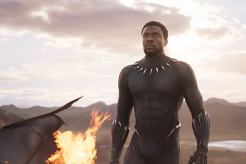 Chadwick Boseman spielt T'Challa, den König von Wakanda. Bekannter ist er unter dem Namen des Marvel-Superhelden Black Panther