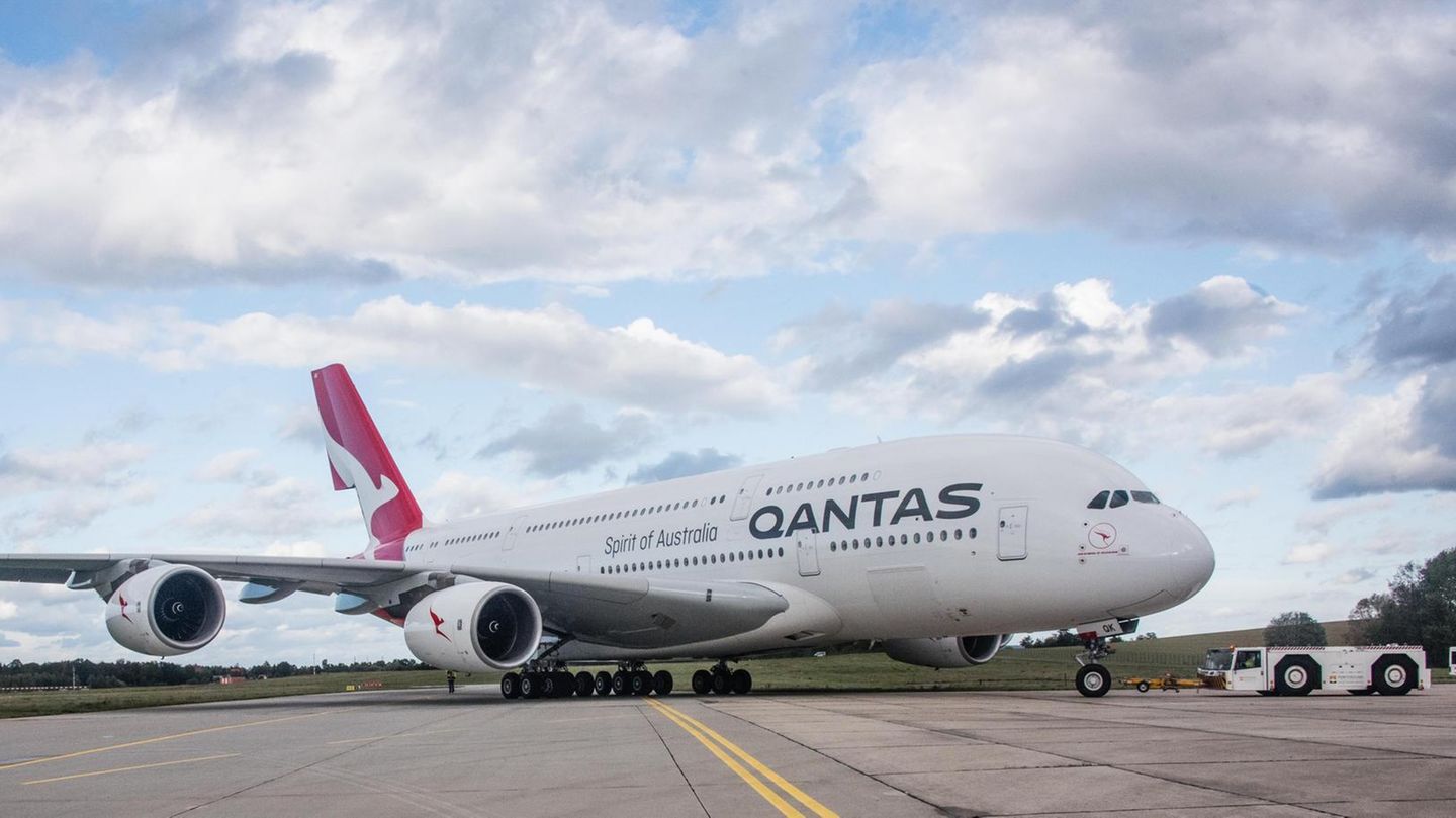 Airbus A380 auf dem Vorfeld