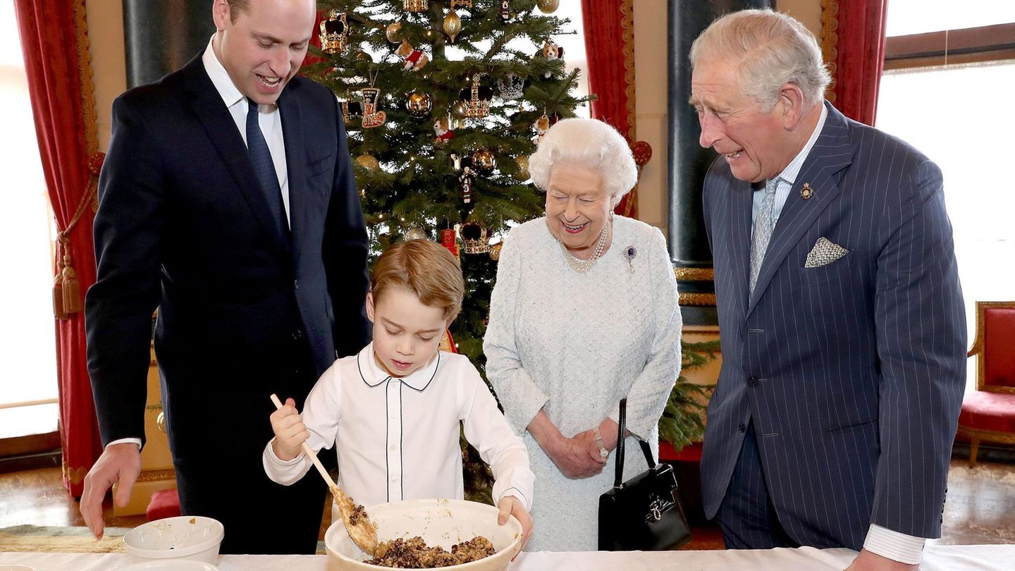 Prinz George und die Royal Family