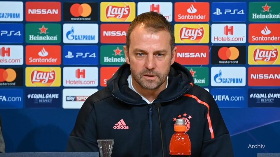 Hansi Flick bleibt mindestens bis Saisonende Trainer bei Bayern München Hansi Flick bleibt mindestens bis Saisonende Trainer bei Bayern München