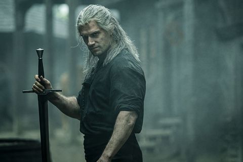 Henry Cavill macht die Game-Figur des Geralt von Rivia lebendig und ist sehr viel sexier.