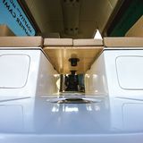 Die Module bestehen aus Fiberglas, so bleibt ihr Gewicht noch tragbar.