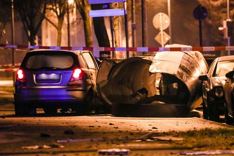 Stuttgart: Polizei erschießt flüchtigen Autofahrer nach Unfall