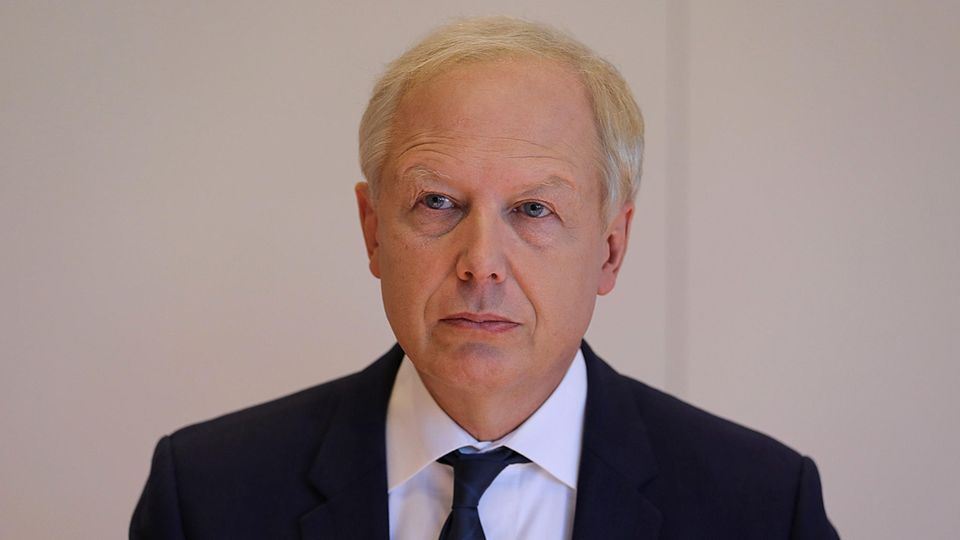 Oma - eine "Umweltsau"? WDR-Intendant Tom Buhrow entschuldigt sich WDR-Intendant Buhrow