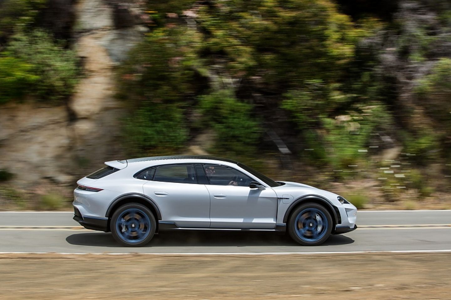 Porsche Cross Turismo
