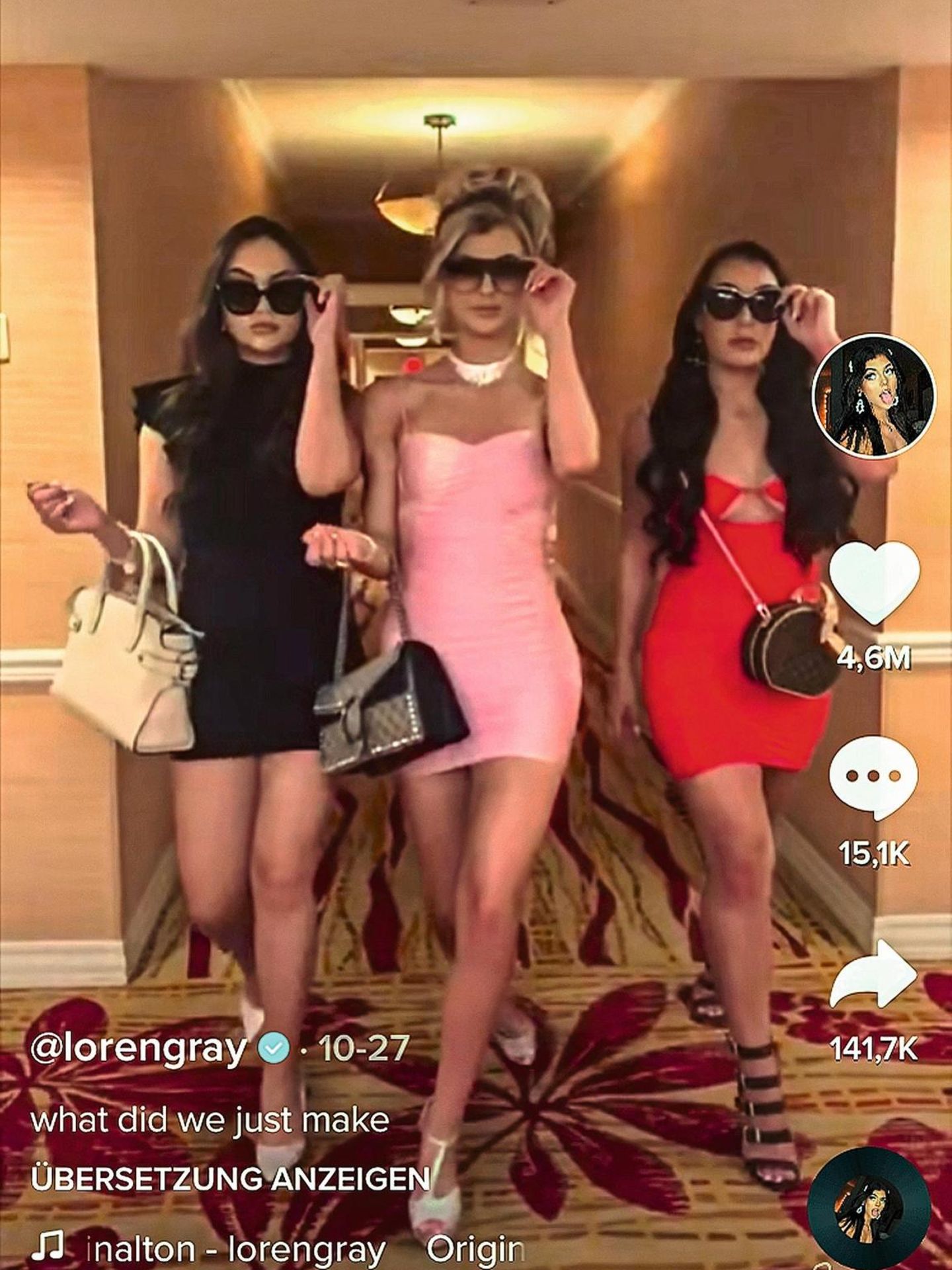 Loren Gray mit zwei weiblichen Begleitungen