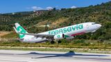 Boieng 737 von Transavia beim Start