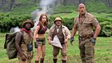 6. Platz: Jumanji: Willkommen im Dschungel   Vier Teenager werden beim Spielen eines Videospiels in eine Dschungelwelt transportiert. Statt mit Hausaufgaben und Nachsitzen haben sie es jetzt mit schwarzen Mambas und anderen Dschungelfallen zu tun... Der Film basiert auf dem erfolgreichen Film "Jumanji" aus dem Jahr 1995.