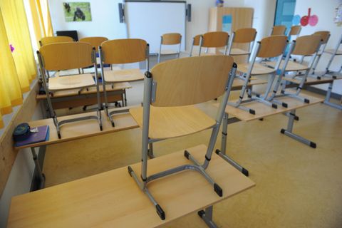 Ein leeres Klassenzimmer