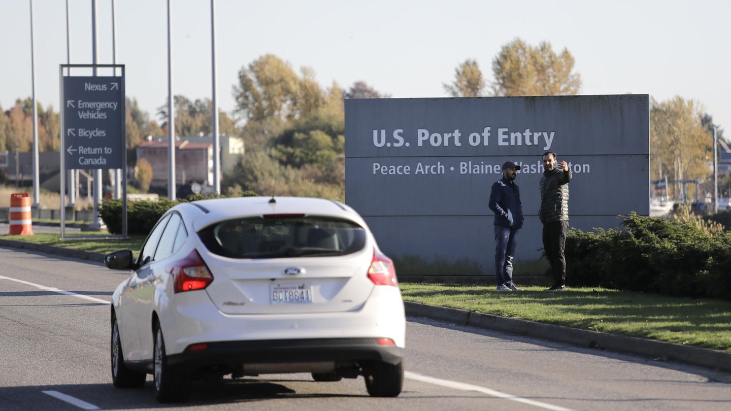 Der "Peace Arch"-Grenzübergang nahe der Stadt Blaine, im US-Bundesstaat Washington