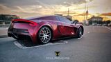 Der Vega EVX hat 591 kW / 804 PS, ein maximales Drehmoment von 760 Newtonmetern und eine Beschleunigung von null auf 100 km/h in