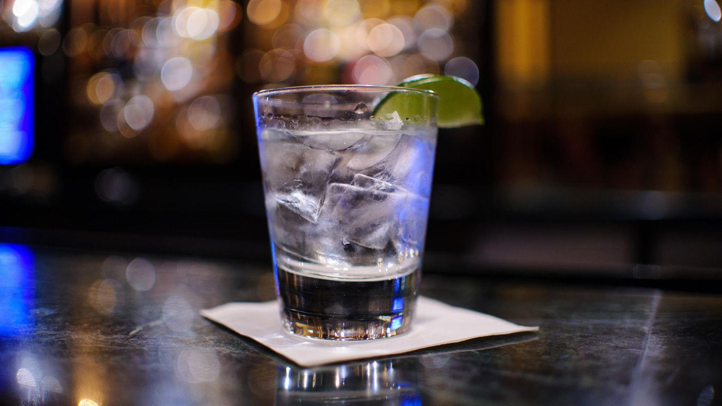 Interview mit Barkeeper: "Mit Gin wird einfach richtig Geld gemacht"