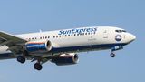 Boeing 737 von Sun Express im Landeanflug
